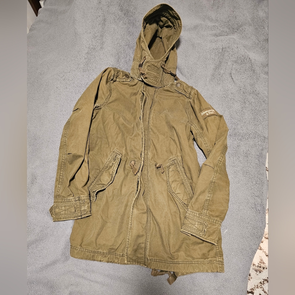 Abercrombie & Fitch Light Weight Parka